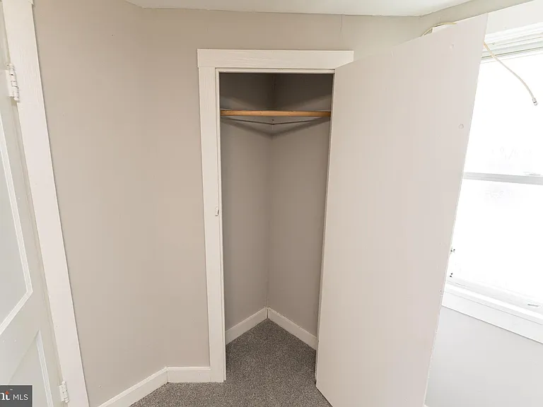 113 Davis Ln — Photo 18