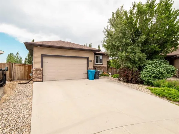 350 E Mount Sunburst Way W, Lethbridge, AB T1K 3J9