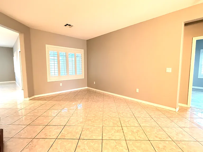 2759 Foxtail Creek Ave — Photo 14