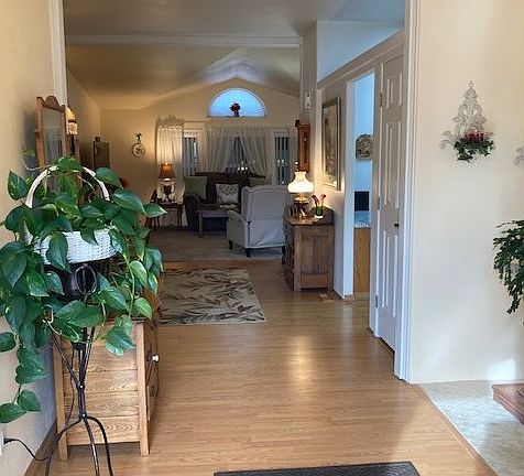 3rd image of 2978 NE Privado Ct