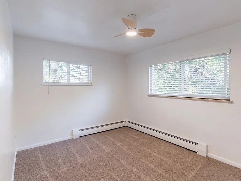 1149 Columbine St #201 — Photo 11