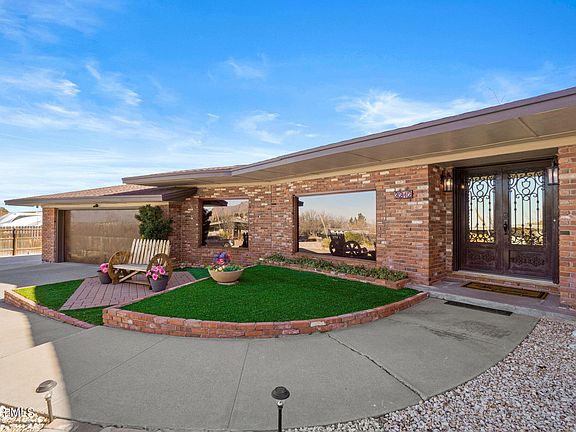 2nd image of 3212 Mesa Verde Ln