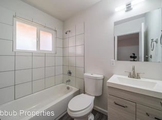 1425 Magnolia Ave APT 11, Redding, CA 96001