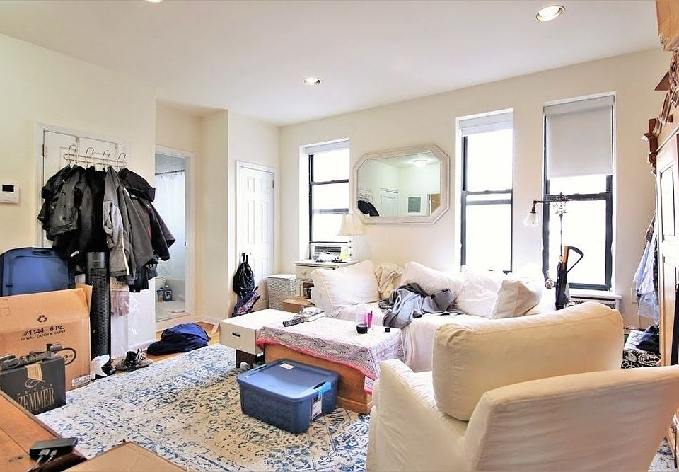 1st image of 151 E 81st St APT 6B