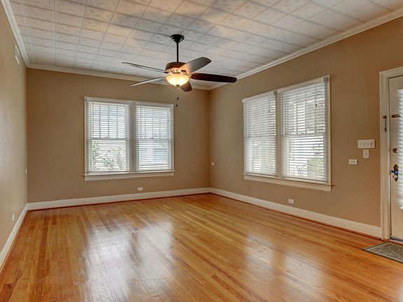 4th image of 305 Indest St