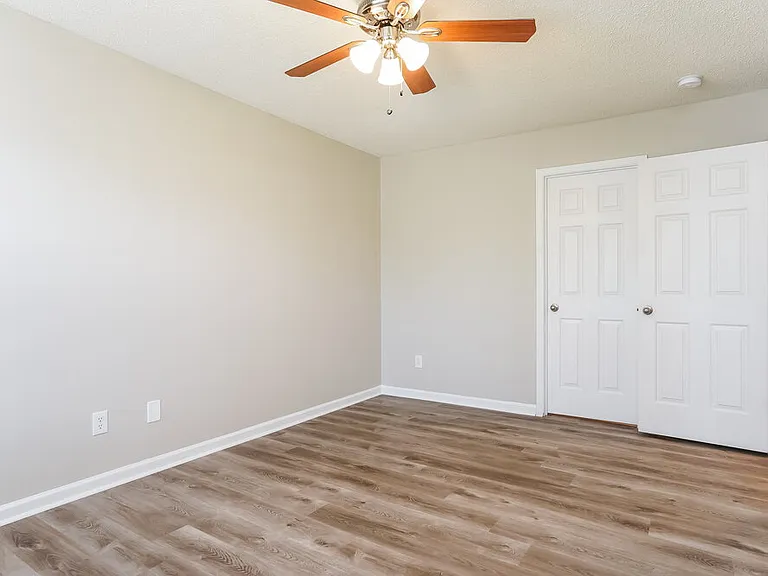 6004 Silkwater Ct — Photo 13