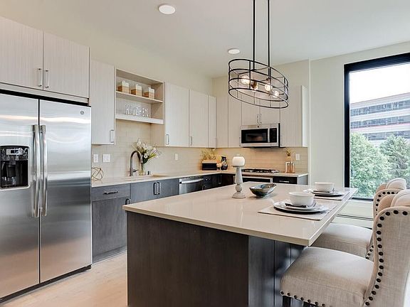 2nd image of 1240 2nd St S #1603