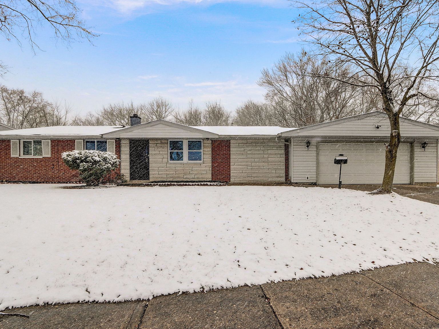 3936 Delmont Dr, Indianapolis, IN 46235 Zillow