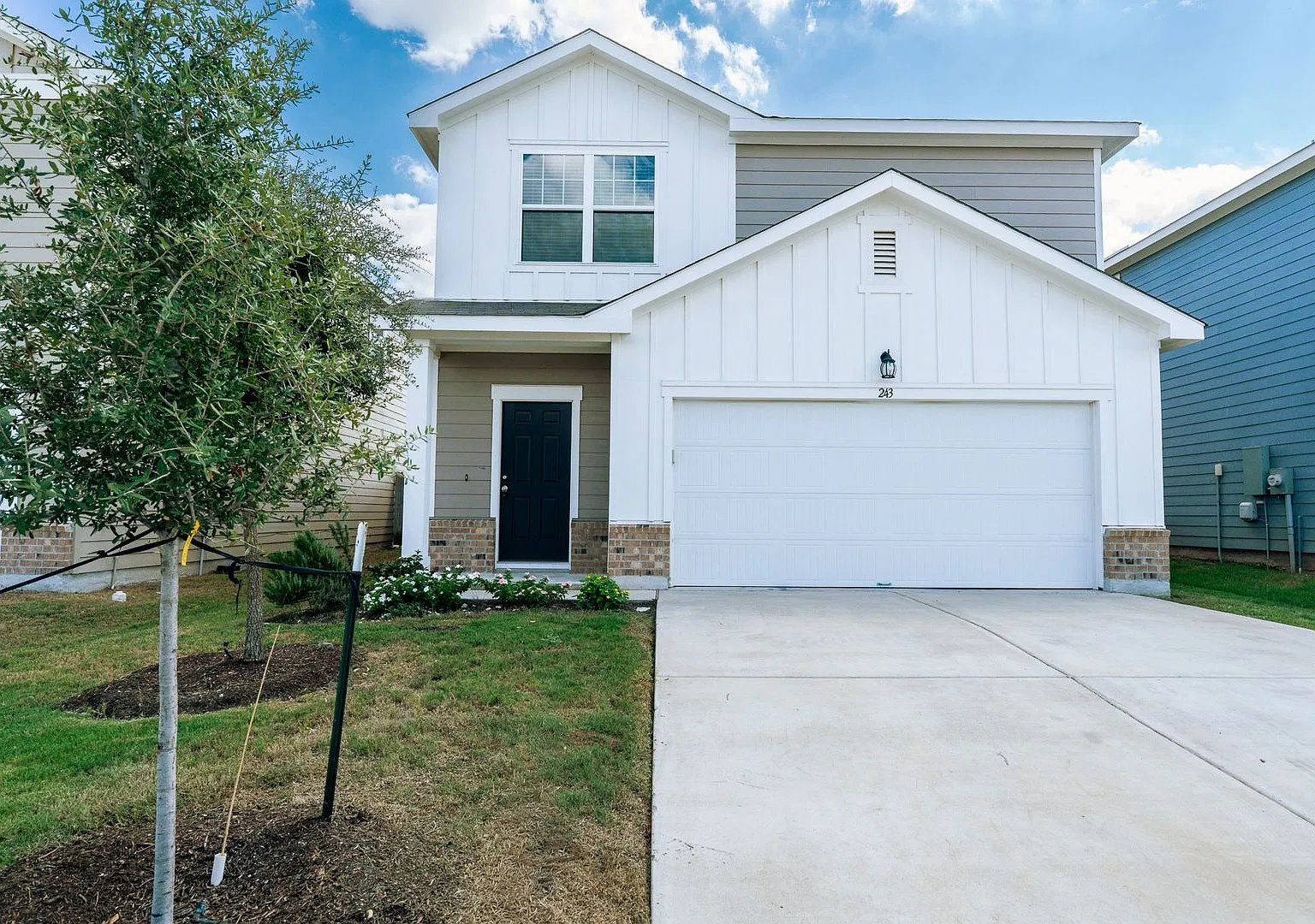 243 Waterbuck Loop, Hutto, Texas 78634 — Photo 1