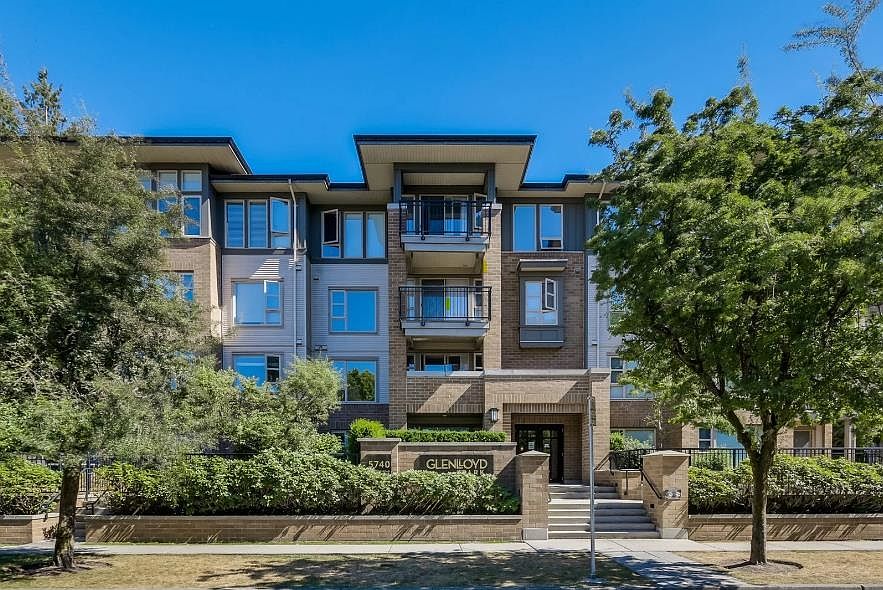 1st image of 5740 Toronto Rd #112