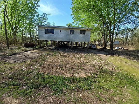2nd image of 108 Anchor Dr