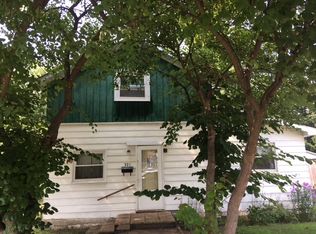 321 E North St, Plano, IL 60545