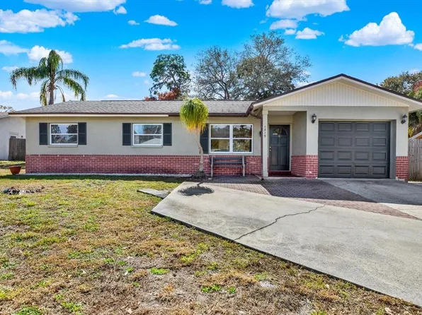 1315 Gulfview Woods Ln, Tarpon Springs, FL 34689