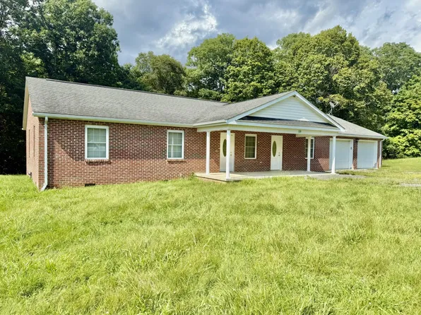 179 Old School Rd, Lindside, WV 24951