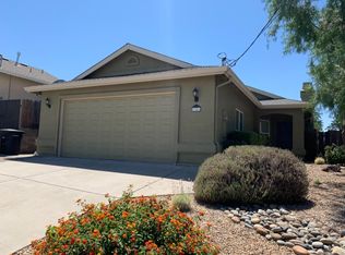 36 Stearns Rd, Oakdale, CA 95361