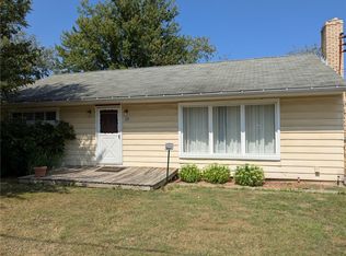 127 Concord Circle Rd, Beaver Falls, PA 15010