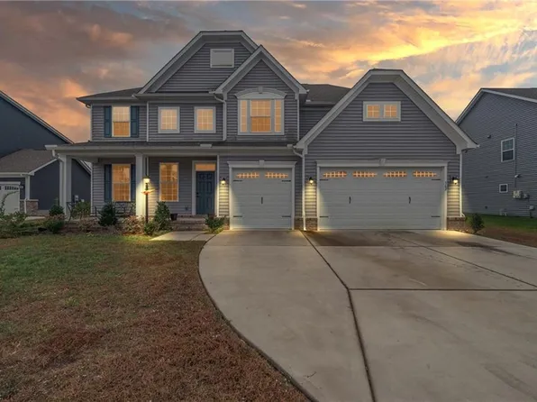 362 Oak Hill Ln, Smithfield, VA 23430