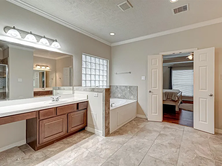 14418 Basalt Ln — Photo 22