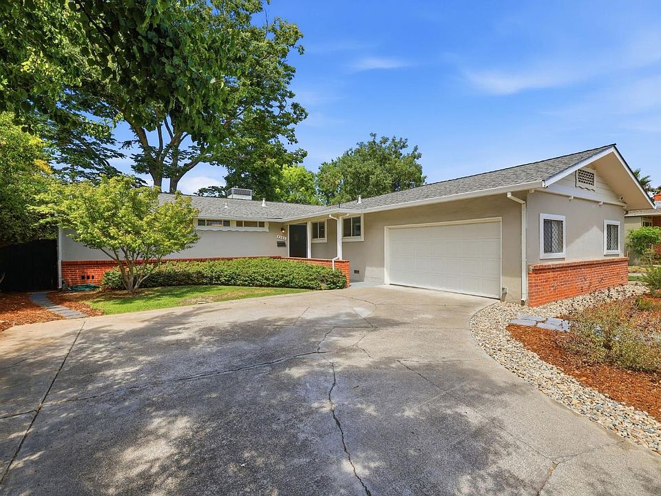 1st image of 4325 Baywood Way