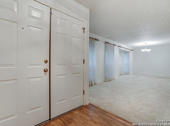 4th image of 13735 Pebble Oak Dr