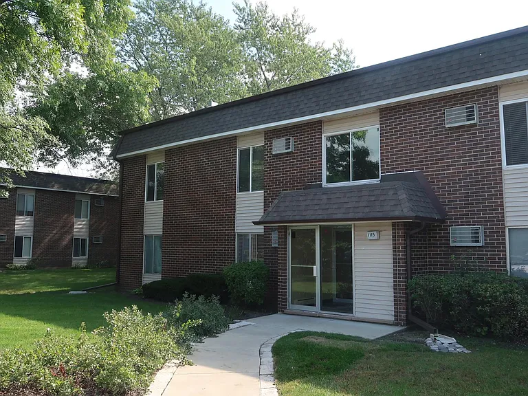 1115 Miller Ln — Photo 16