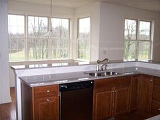 4th image of 168 Tanglewood Dr