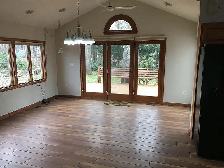 18 Glenwood Ave #A — Photo 15