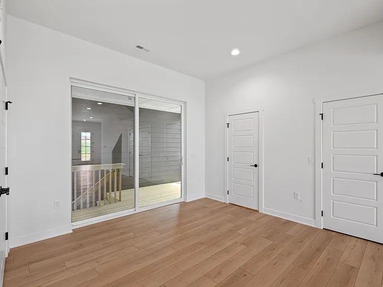 1121 SW 11th St — Photo 20