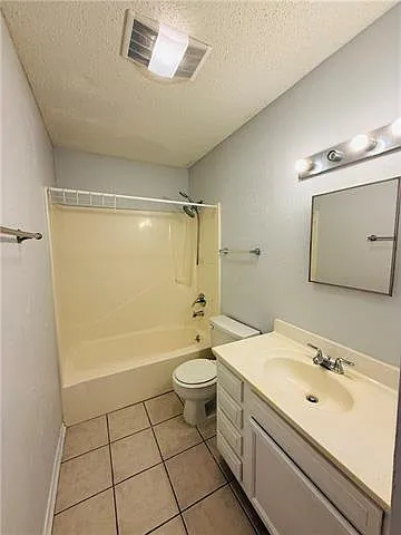 4101 Delaware Ave #6 — Photo 8
