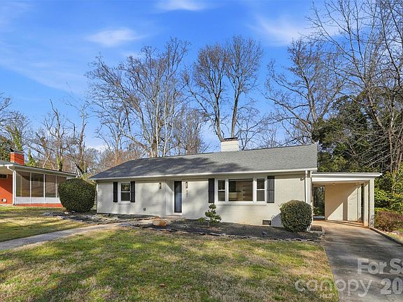 4th image of 931 Hickory Nut St