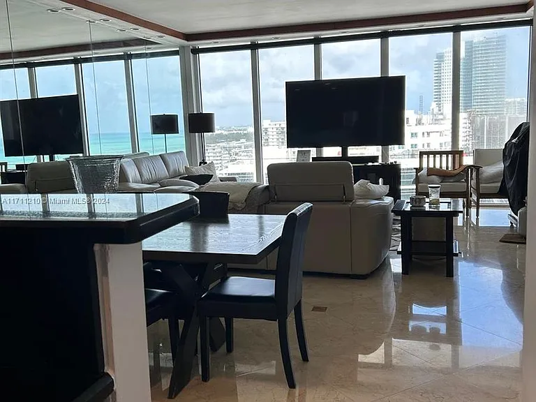 100 Lincoln Rd #Penthouse 7 — Photo 5