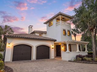 1823 Baytowne Ave N, Miramar Beach, FL 32550