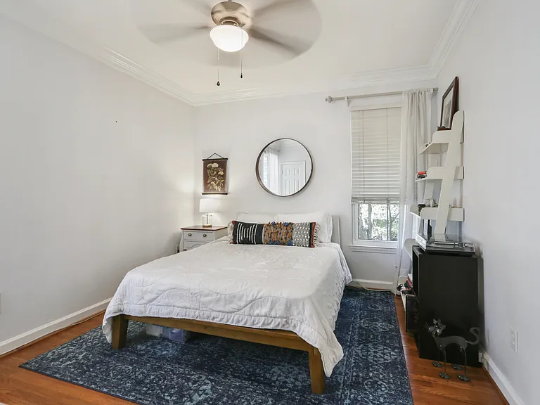 3777 Peachtree Rd #321 — Photo 2