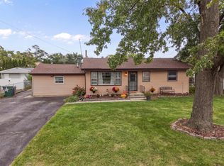 8611 Leclaire Ave, Burbank, IL 60459