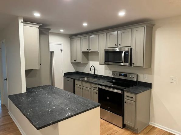 1124 Cherokee Rd #14