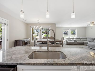 9 Half Moon Dr, Swannanoa, NC, 28778