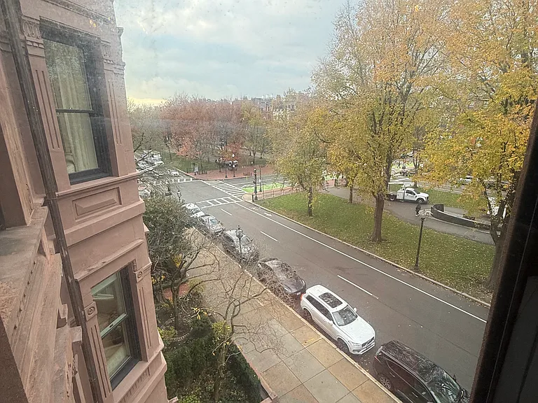 144 Commonwealth Ave #5 — Photo 16