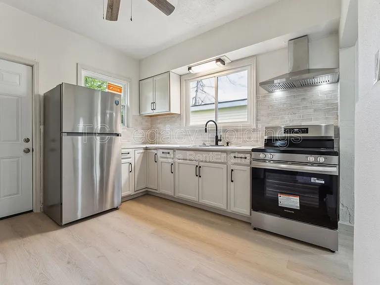 419 Walnut Ave — Photo 14