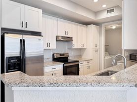 10560 SW Stephanie Way