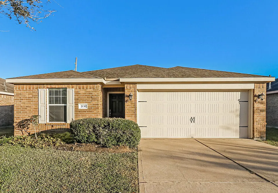 2131 Golden Topaz Dr