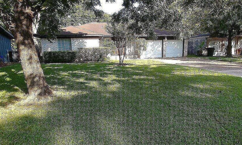 1st image of 1126 Wisterwood Dr