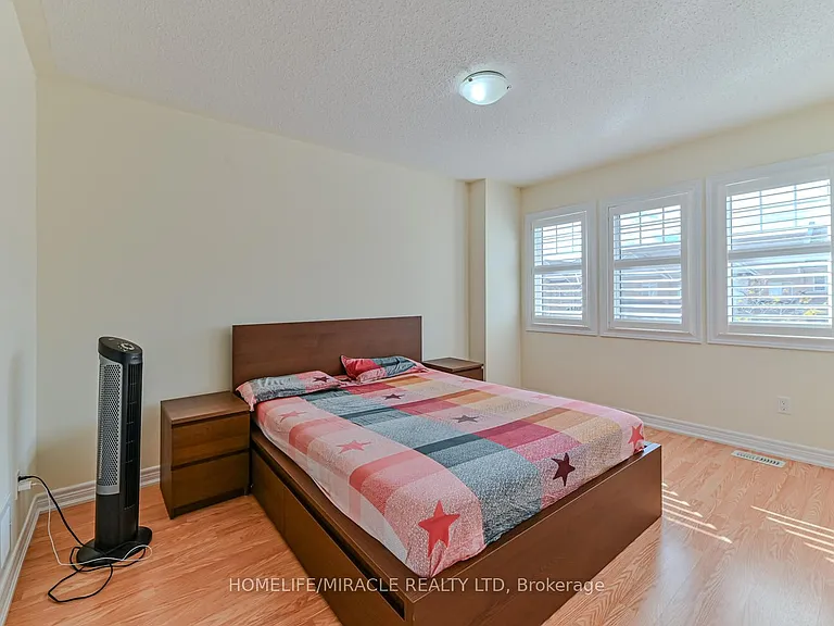 105 Sky Harbour Dr — Photo 9