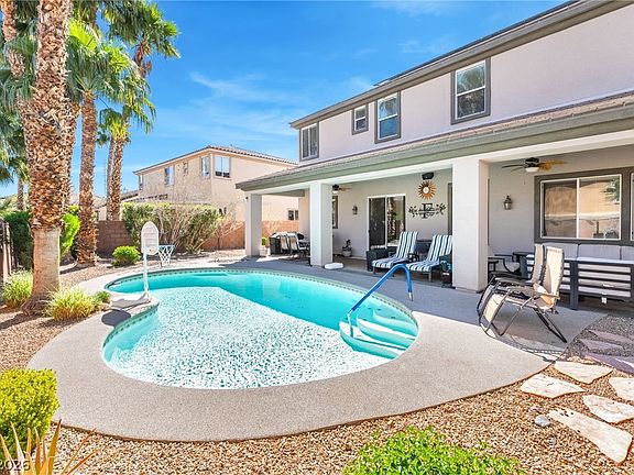 3rd image of 2398 Sunburst View St