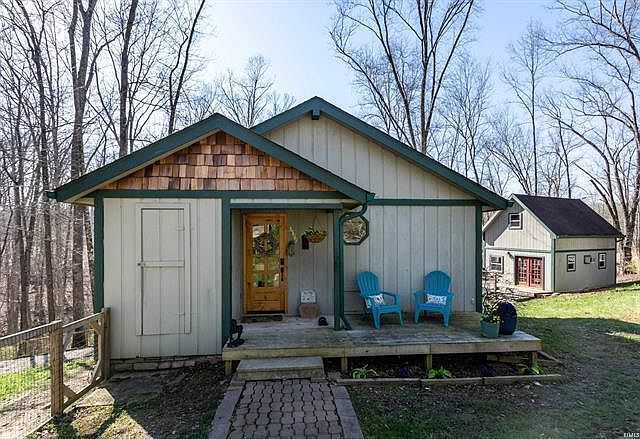 1st image of 3599 Cardinal Dr