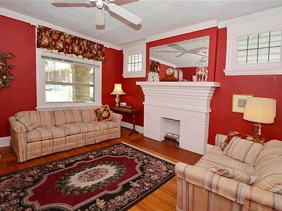4th image of 2326 Muriel Ct