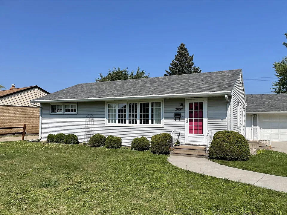 209 N Inner Dr