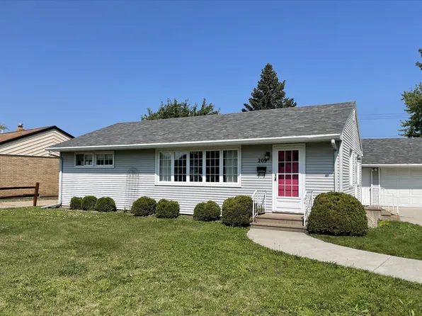 209 N Inner Dr, Hibbing, MN 55746