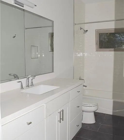 601 Elmwood Pl #A — Photo 13