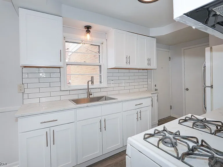 3740 Washington Blvd #1 — Photo 7