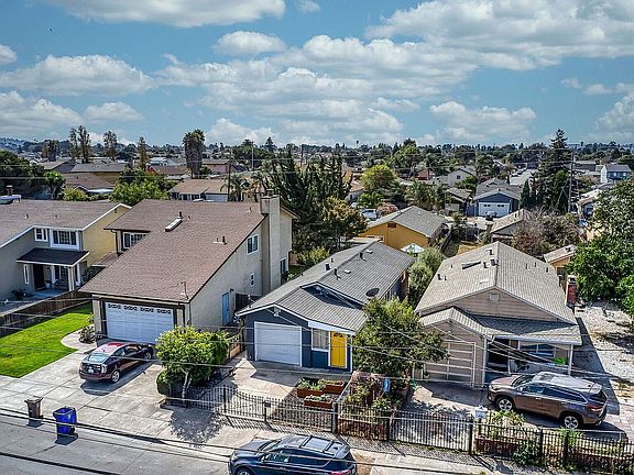 5th image of 1140 Palmer Ave